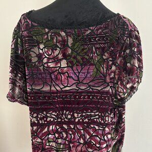 LACE & VELVET SHORT SLEEVE TOP